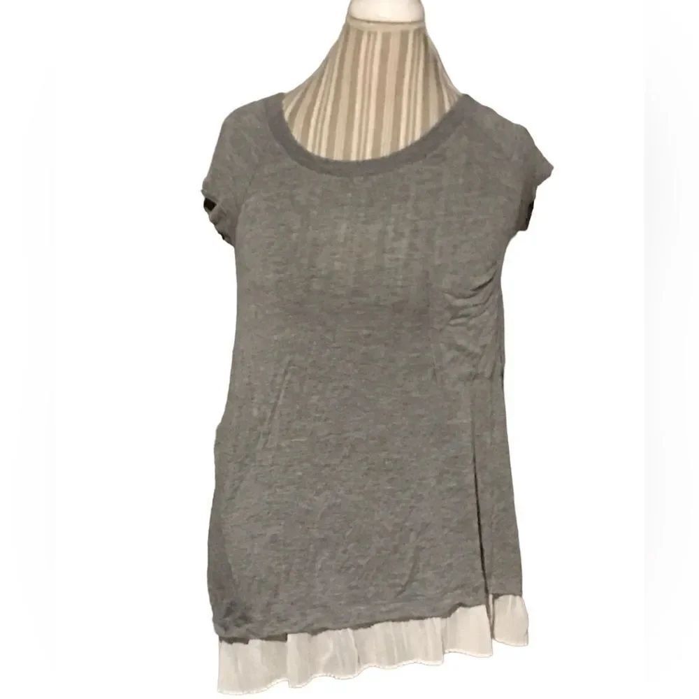 Bordeaux size XS top lace accents see pics excellent condition